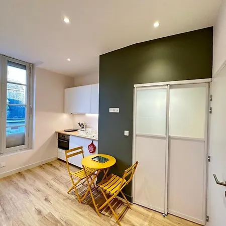 Bressigny/t1/centre-ville/wi-fi Lägenhet Angers