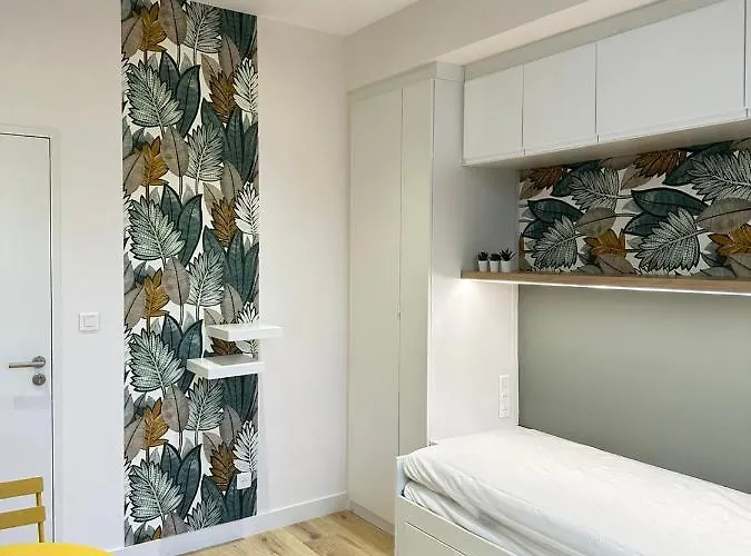 Lägenhet Bressigny/t1/centre-ville/wi-fi *