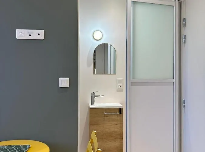 Lägenhet Bressigny/t1/centre-ville/wi-fi Angers